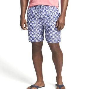EUC Peter Millar Seaside Bait Check Ocean Fish Blue & White Swim Trunks Medium